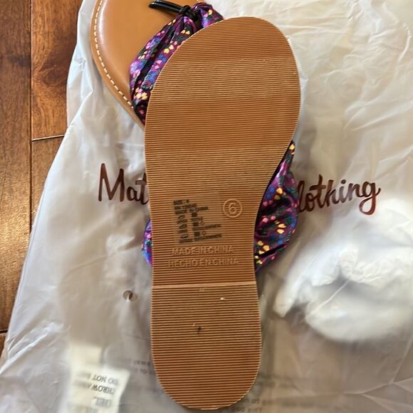 New Matilda Jane Daydream purple Flip Flops - Picture 4 of 9